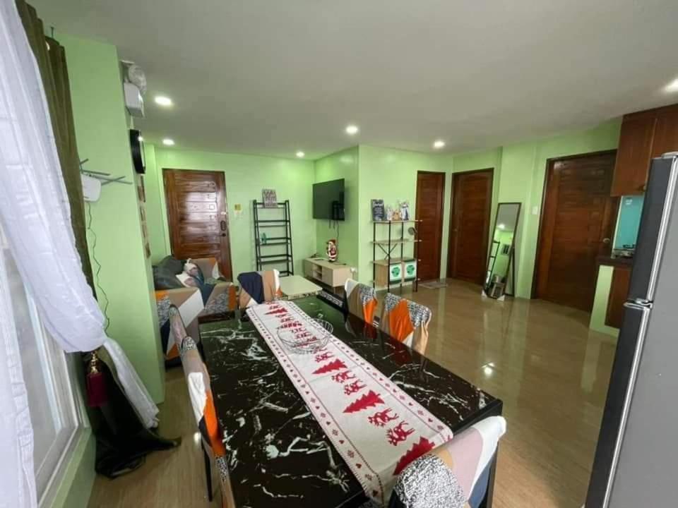 Mountain And Sunsetview Baguio Residences Baguio City Rum bild